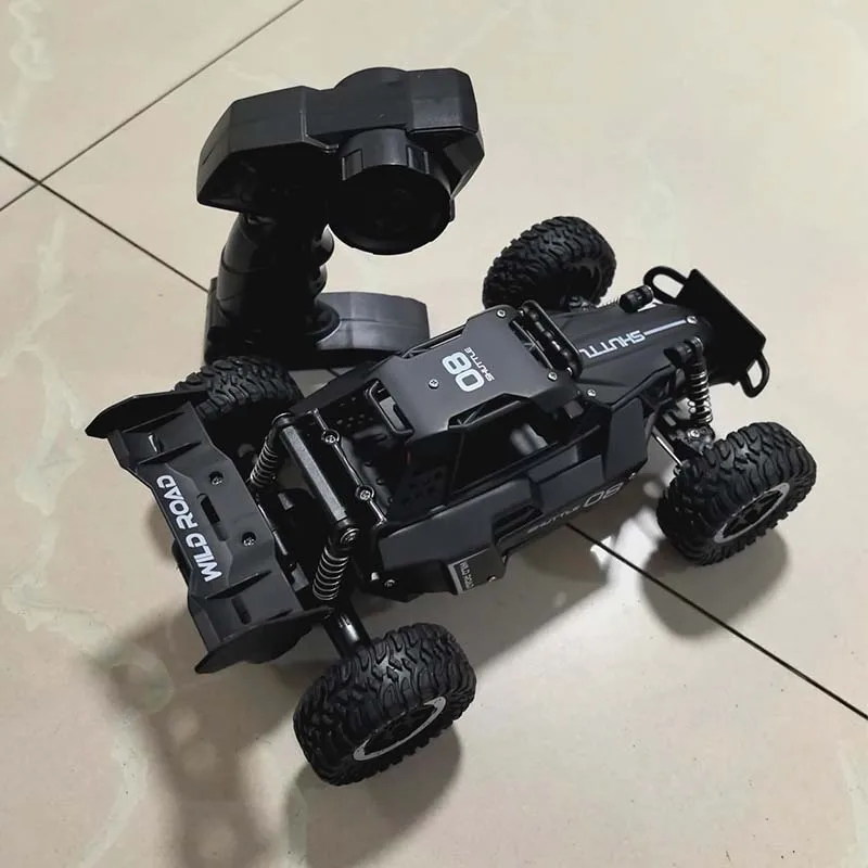 Mobil RC 1:16 Kecepatan Tinggi - Outdoor Adventure Toys ulasan dan harga